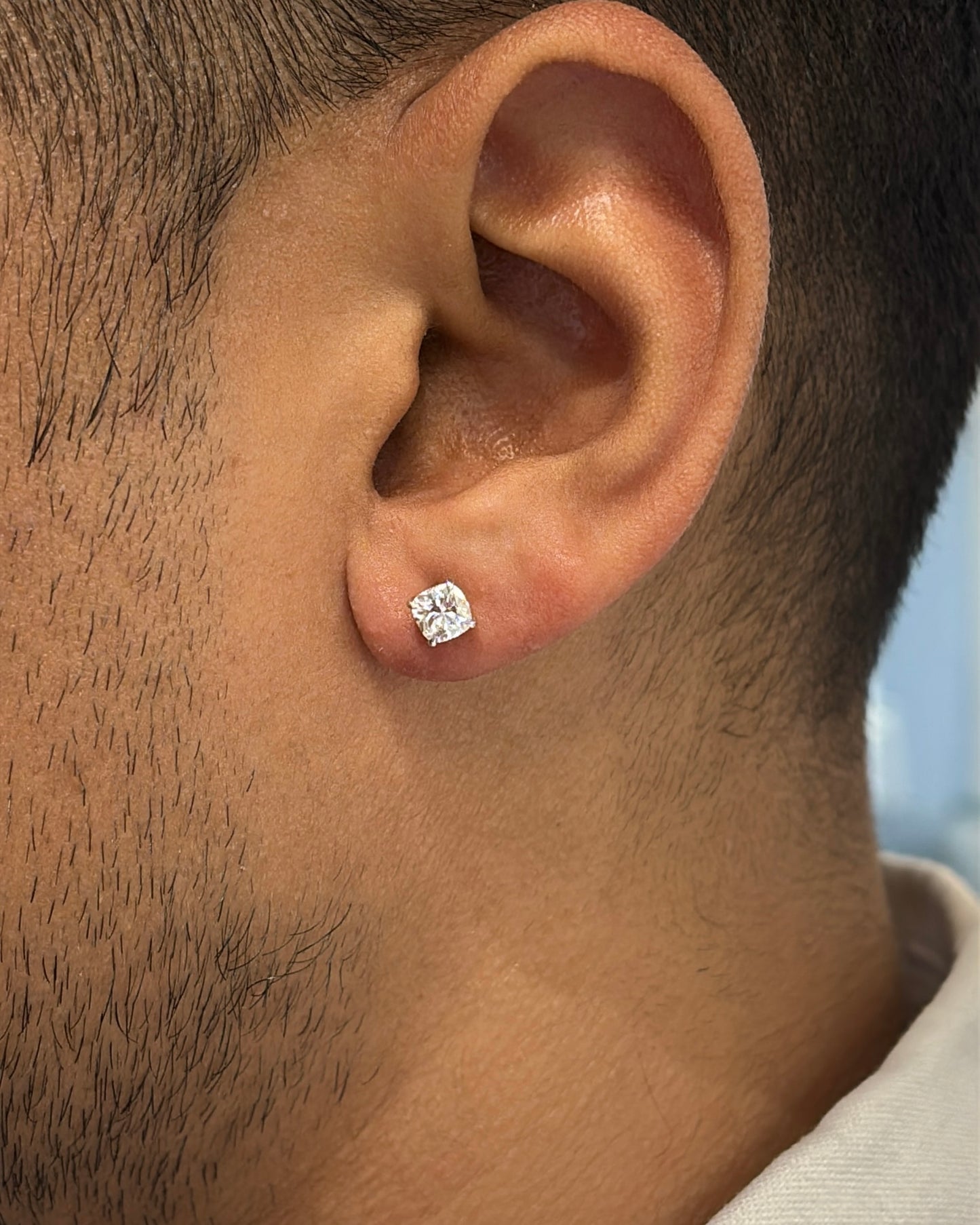 Men's Cushion Cut Diamond Stud Earring | 4 Claw Prongs