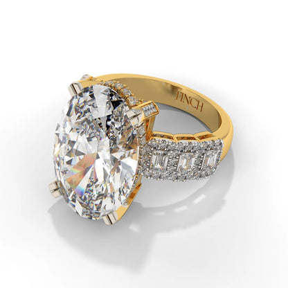Monarch 10ct oval statement ring, angled view