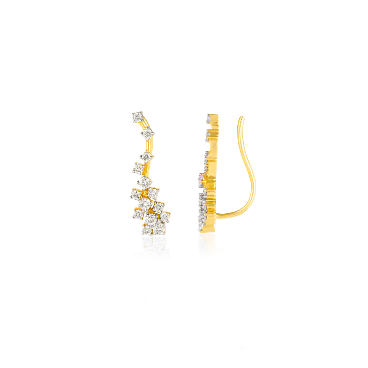 Round Diamond Bezel Cluster Stud Earrings, IGI-Certified, close-up of diamonds