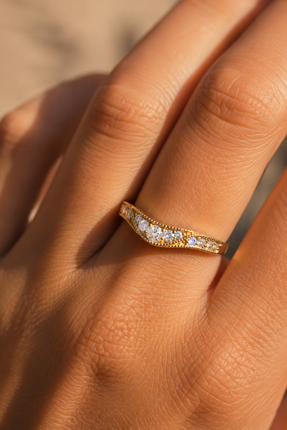 Round arc curve lab-grown diamond wedding band, front view