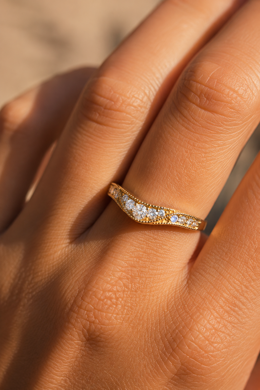 Arc Curve Diamond Wedding Band in Lab Grown Diamond