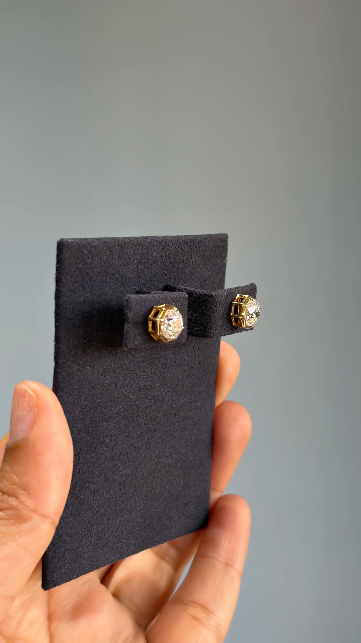 Round Diamond Crown Setting Stud Earrings