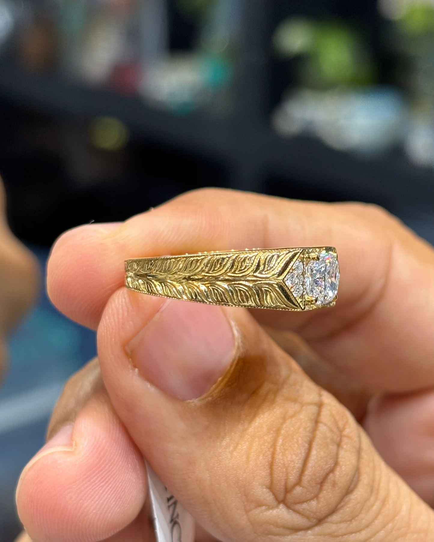 The Heirloom Engraved Men's Ring