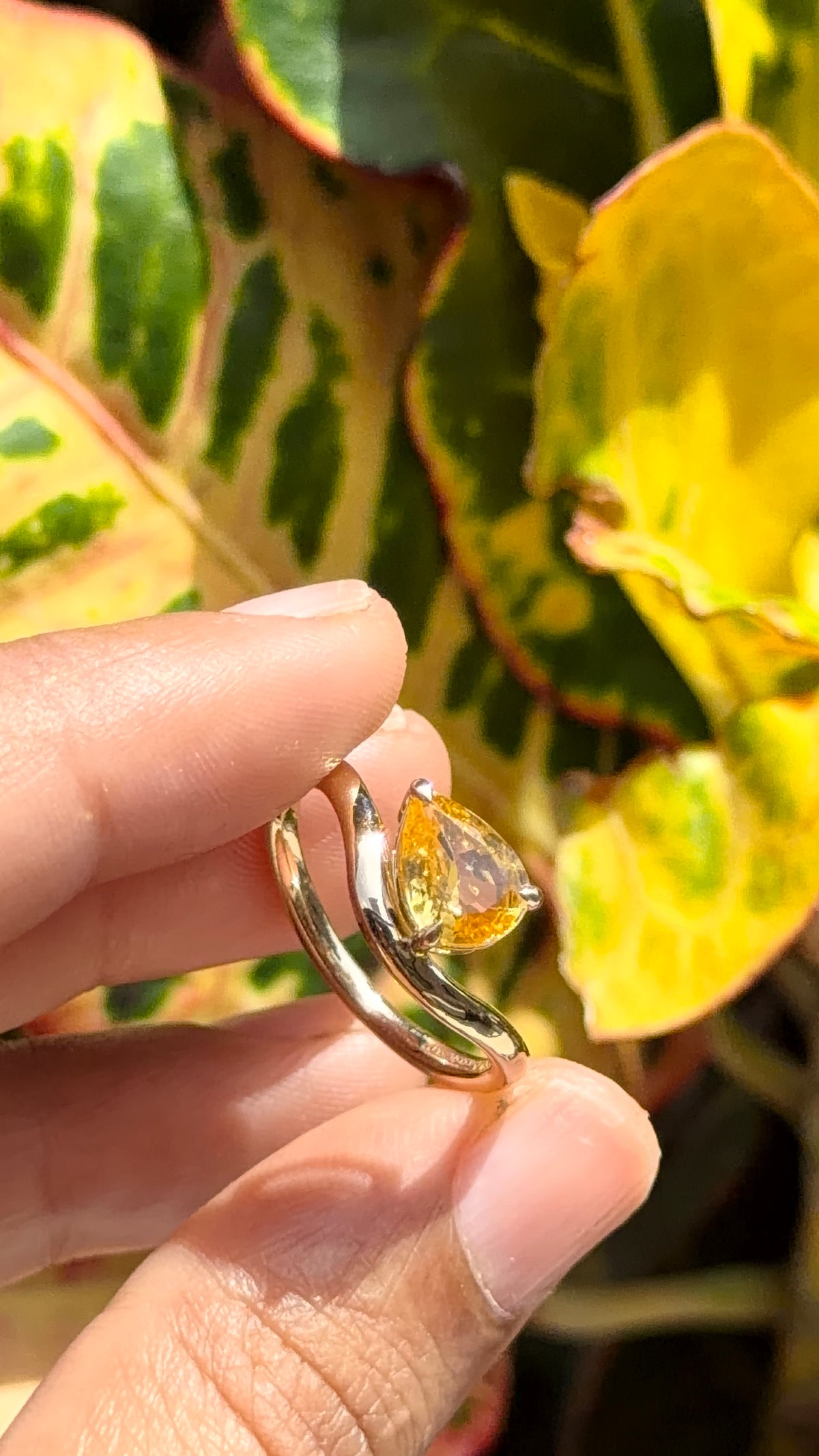 Yellow Sapphire Pear Wave Ring, Natural Sapphire, 14K 18K Gold – Tinch Jewels