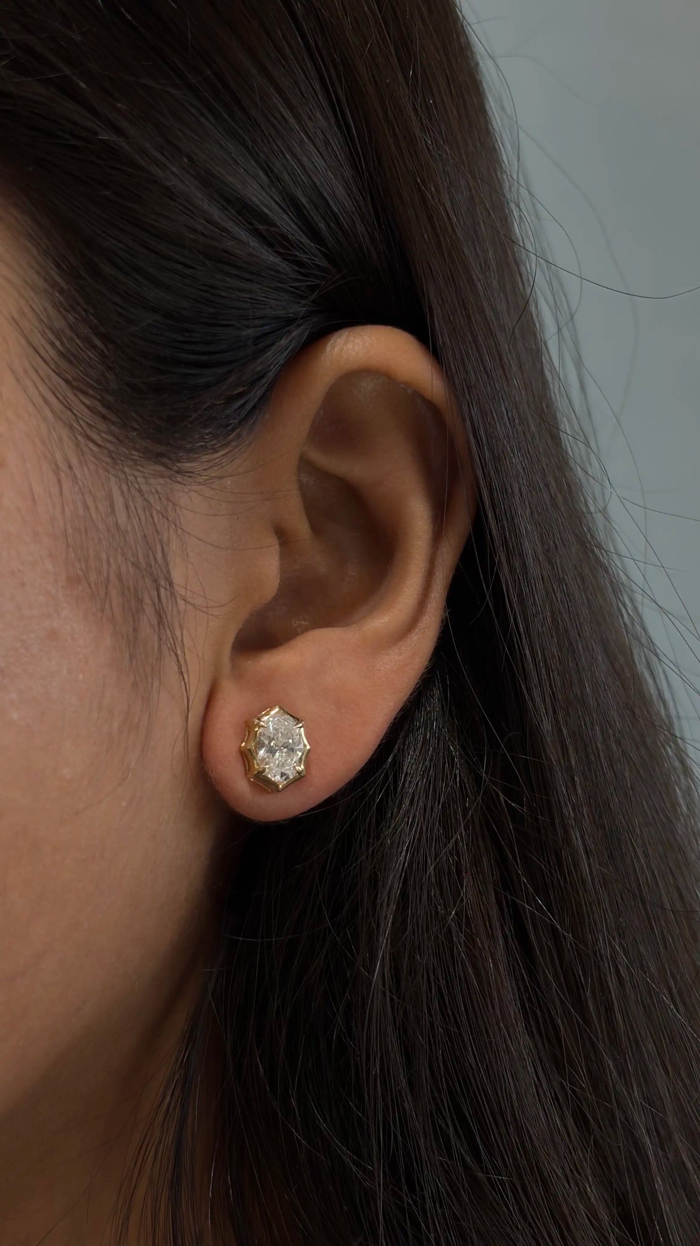 Oval Diamond Crown Setting Stud Earrings