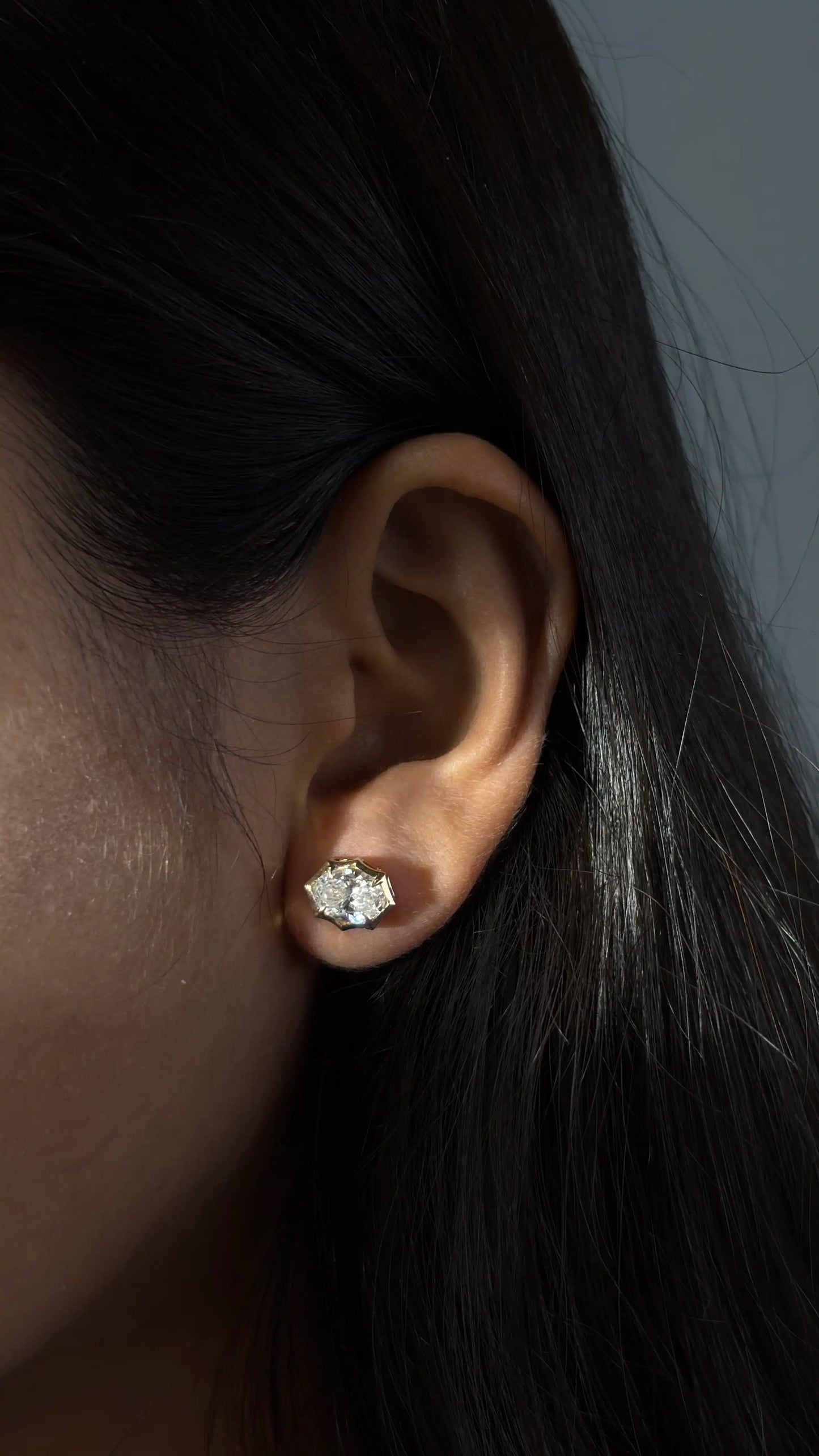 Oval Diamond Crown Setting Stud Earrings