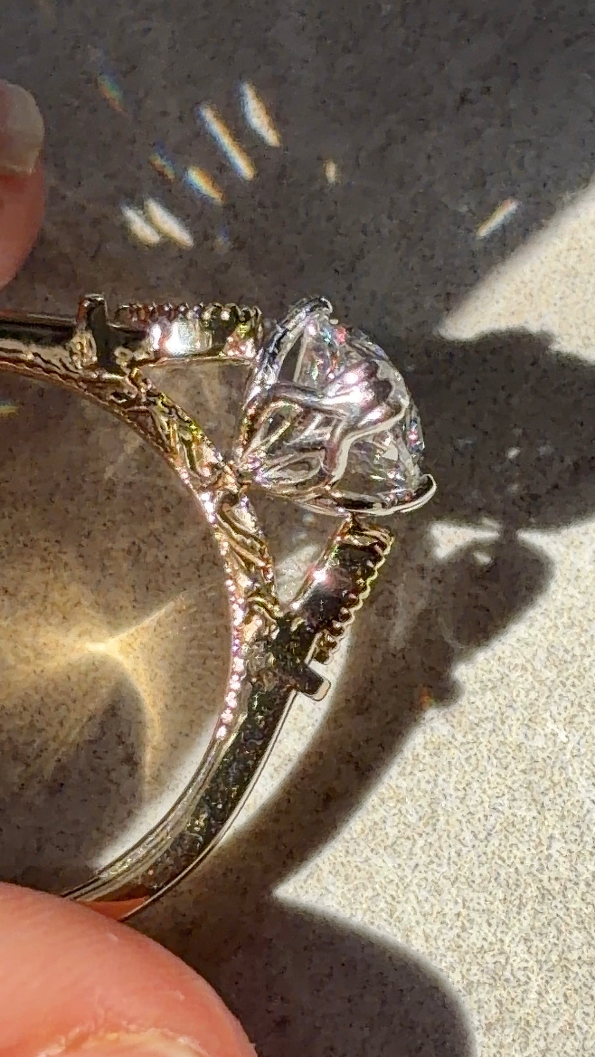 Moval Vintage Lab-Grown Diamond Ring, IGI-Certified, tulip setting with pear detailing