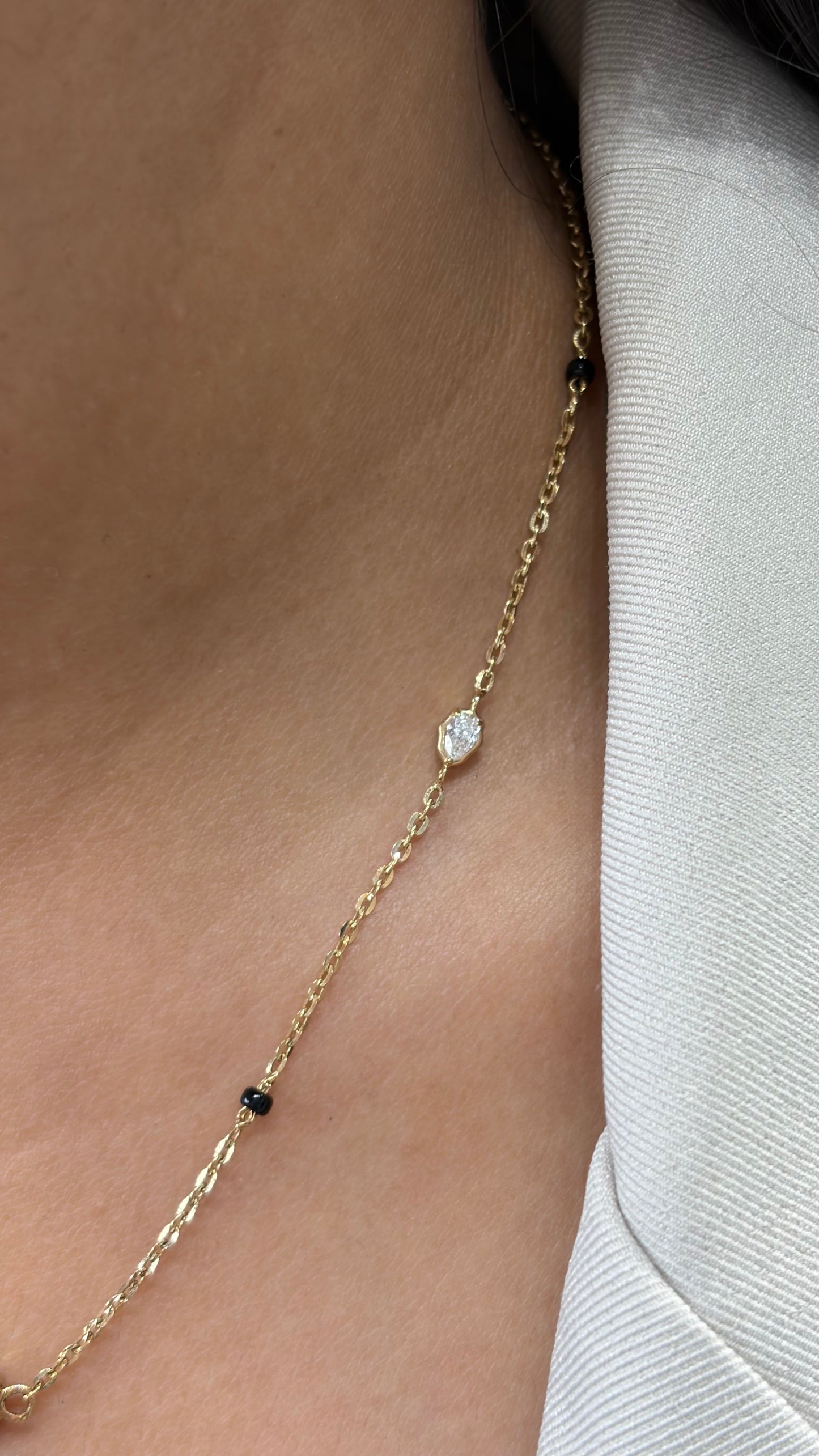 Ardhya Wave Toi Et Moi Round Pear Mangalsutra in Lab Grown Diamond