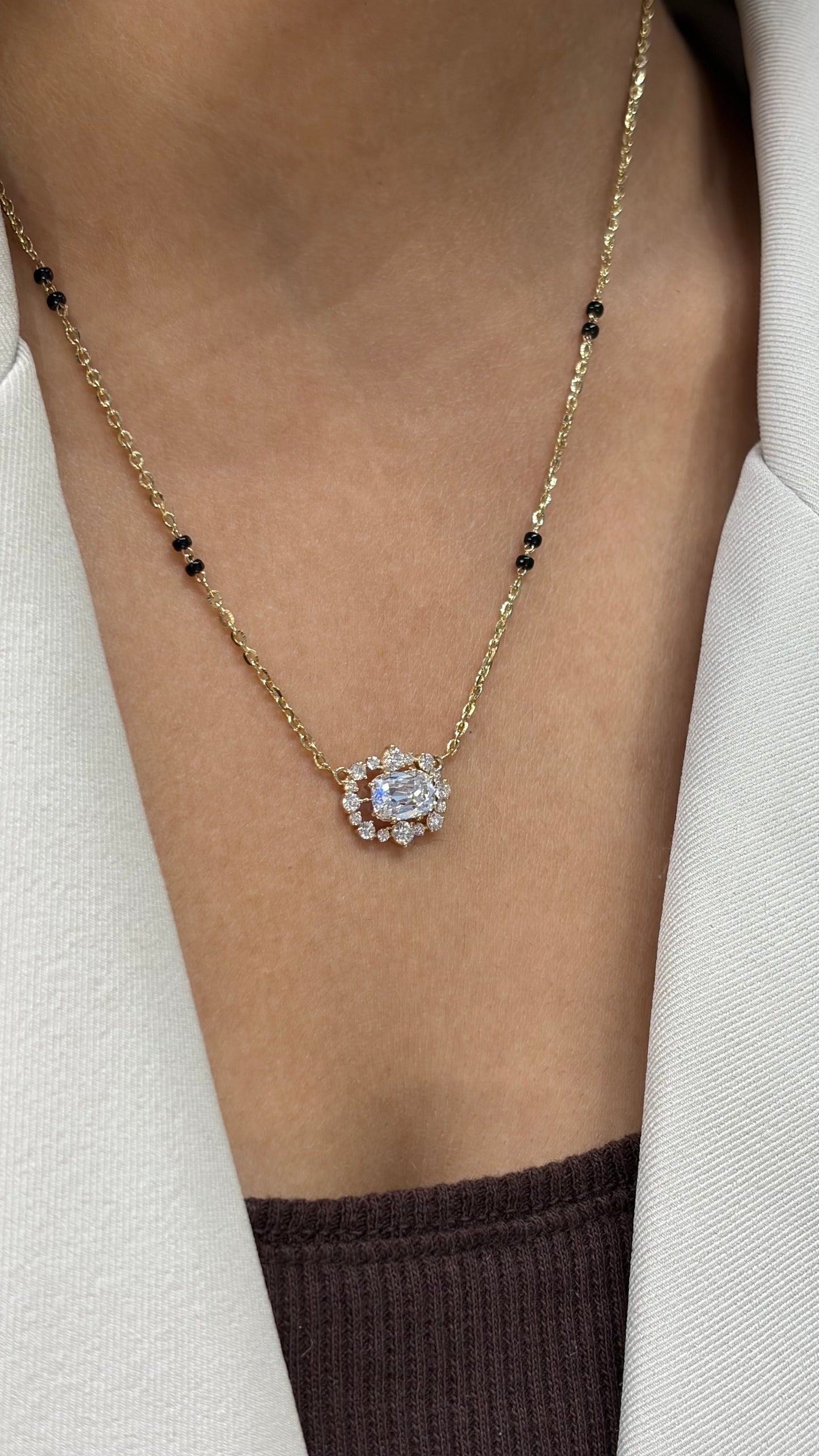 TAJ Ashoka Cluster Halo Mangalsutra in Lab Grown Diamond