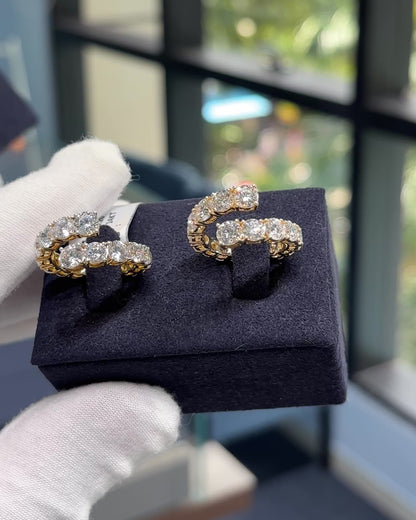 Round Brilliant Cluster Diamond Band